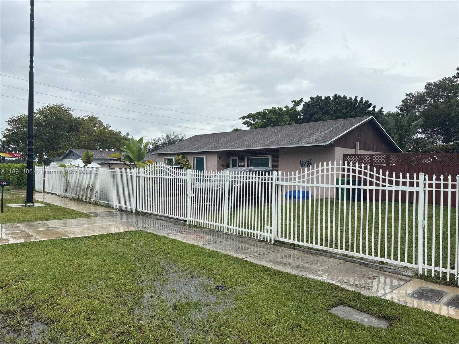Small Image of 12601 SOUTH WEST 268TH ST, Homestead Number 2