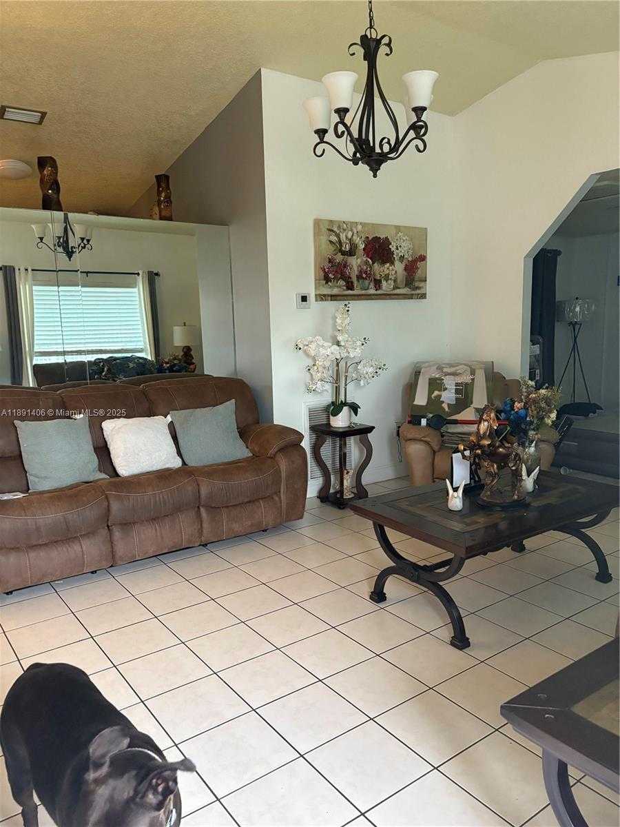 Small Image of 12601 SOUTH WEST 268TH ST, Homestead Number 8