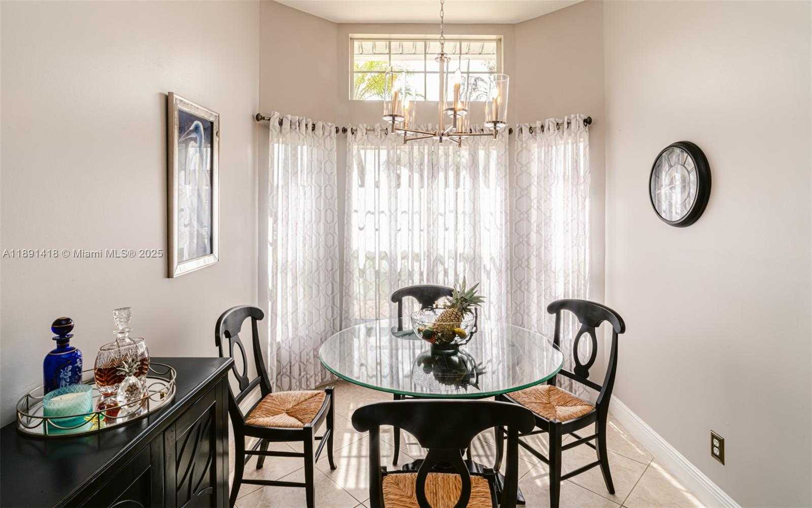 Small Image of 6631 MIDDLESEX PL, Other City - In The State Of Florida Number 12