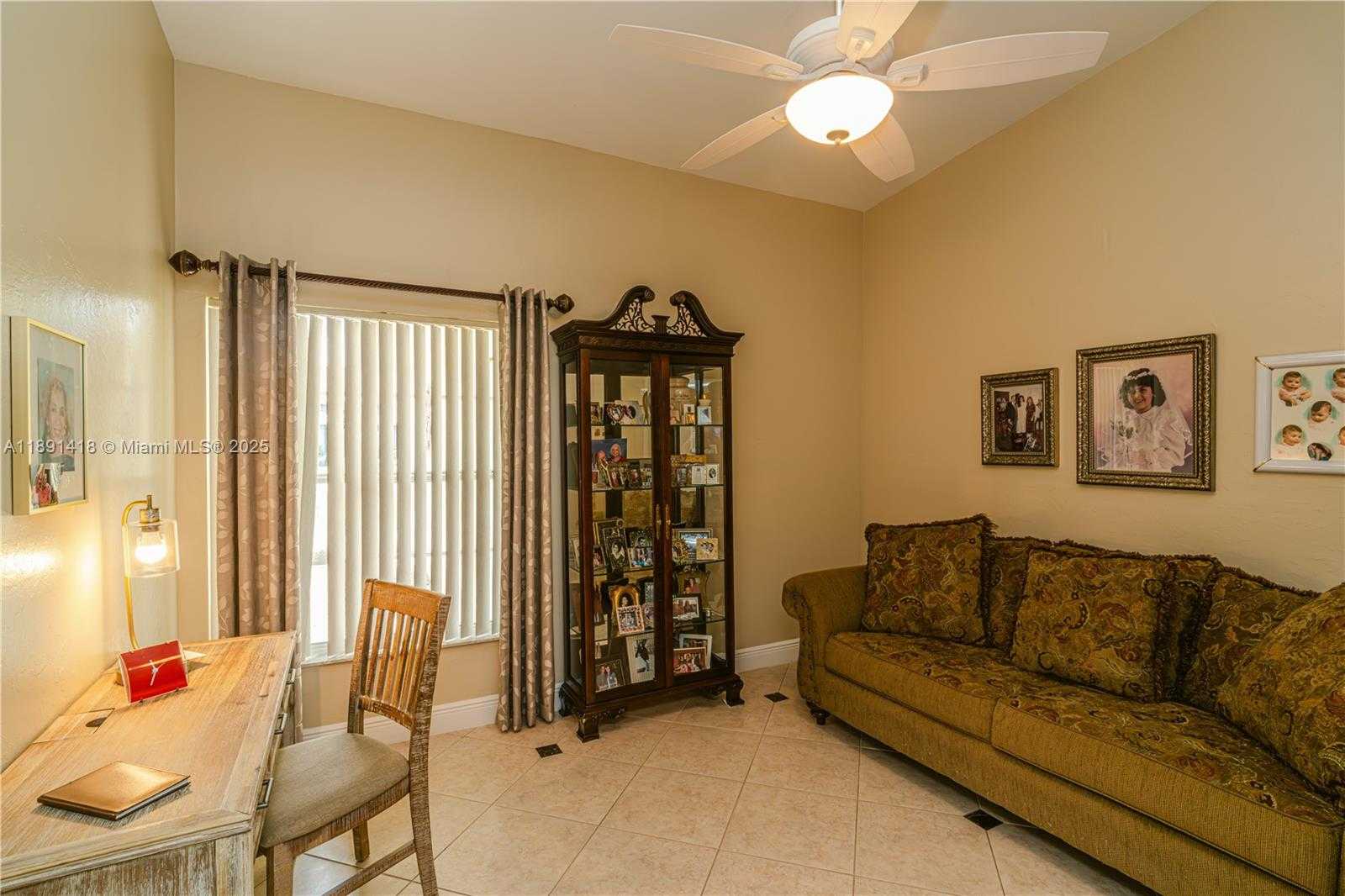 Small Image of 6631 MIDDLESEX PL, Other City - In The State Of Florida Number 19