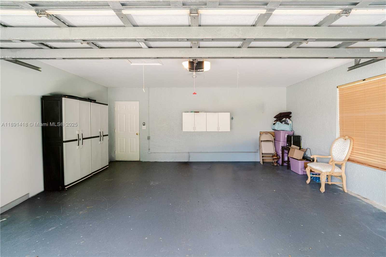 Small Image of 6631 MIDDLESEX PL, Other City - In The State Of Florida Number 5