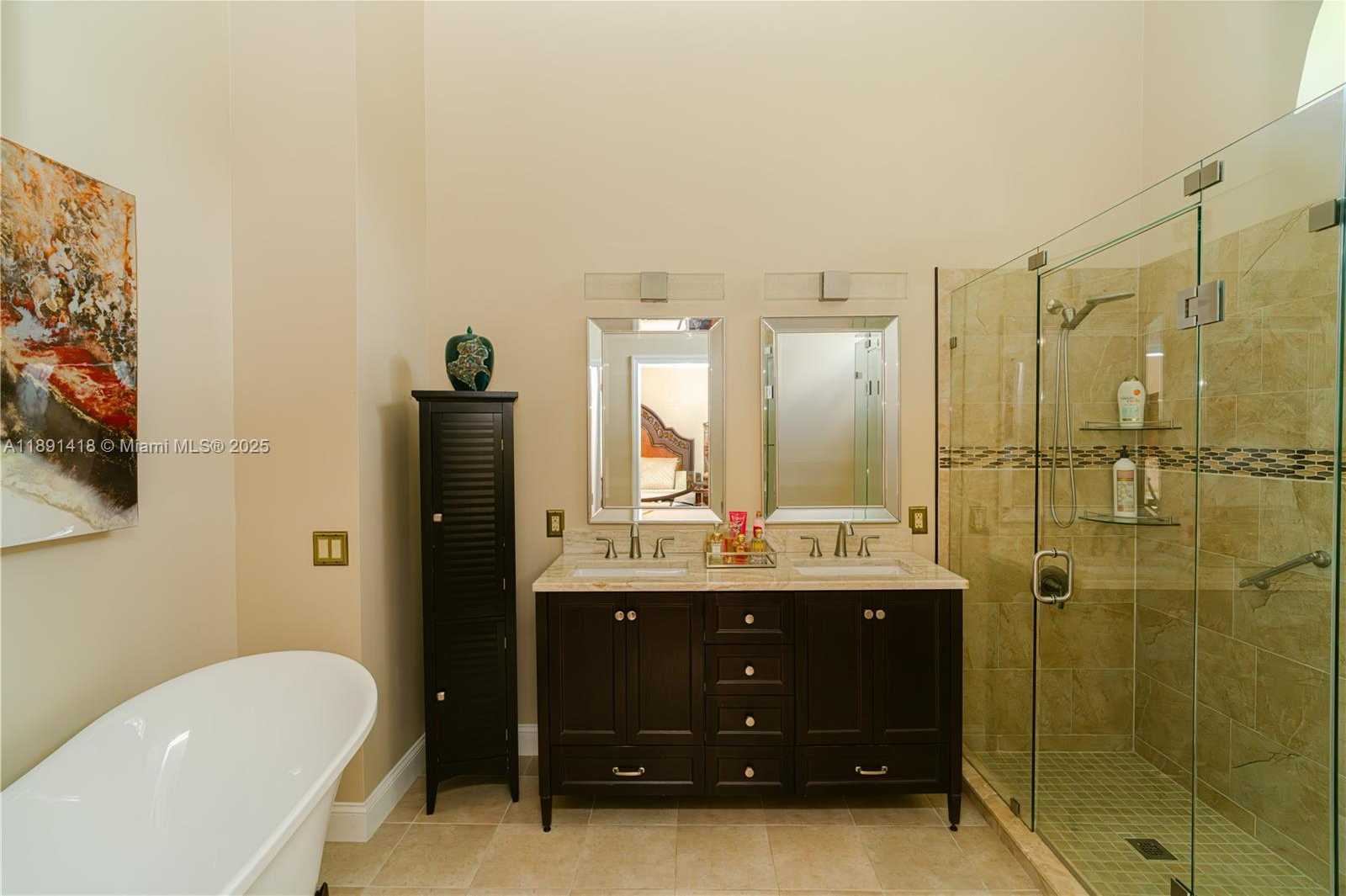 Small Image of 6631 MIDDLESEX PL, Other City - In The State Of Florida Number 7