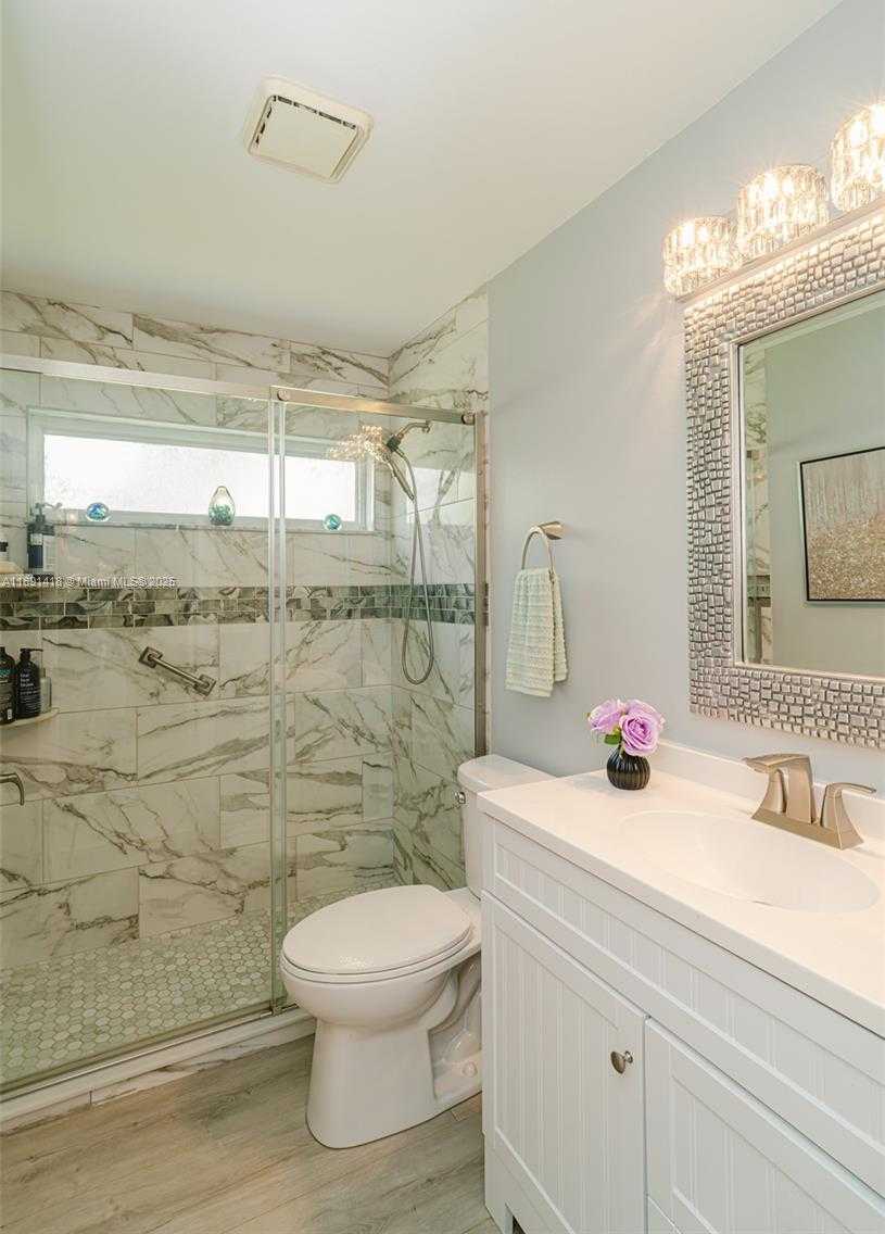 Small Image of 6631 MIDDLESEX PL, Other City - In The State Of Florida Number 9