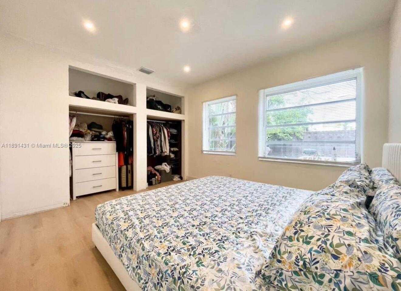 Small Image of 1760 NORTH EAST 13TH ST, Fort Lauderdale Number 10
