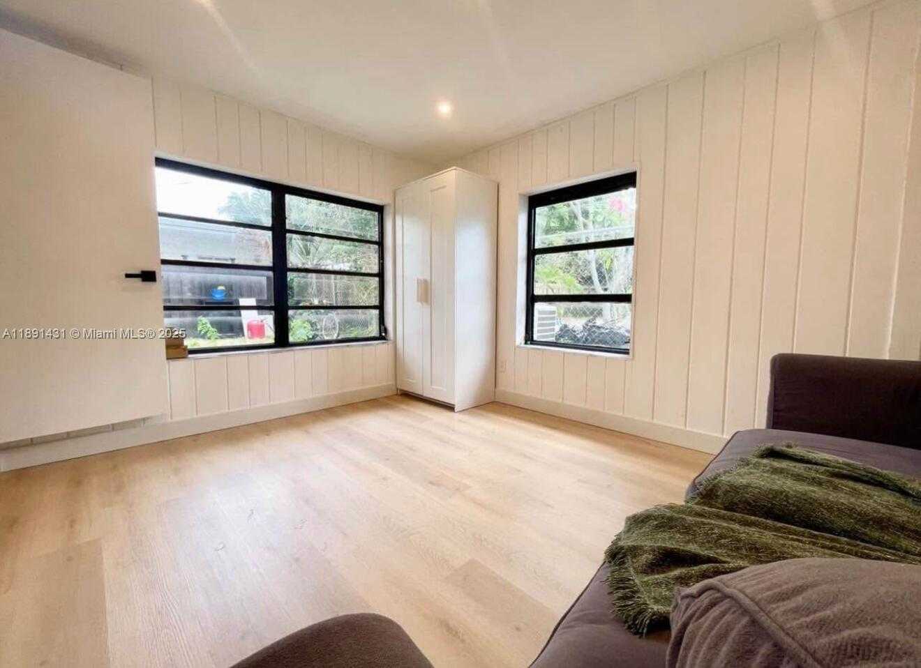 Small Image of 1760 NORTH EAST 13TH ST, Fort Lauderdale Number 14