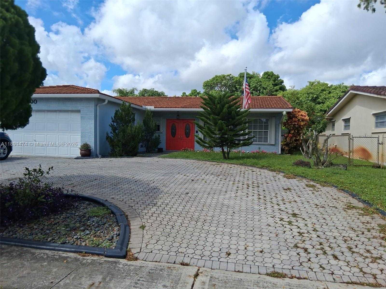 Small Image of 2100 NORTH 54TH AVE, Hollywood Number 25