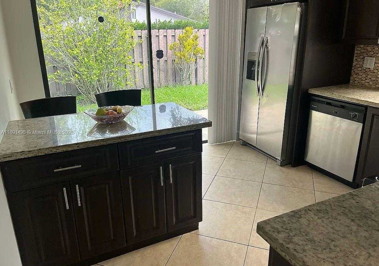 Small Image of 13352 SOUTH WEST 108TH ST CIR, Miami Number 29