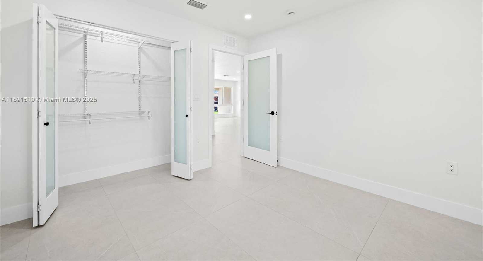 Small Image of 3333 ROOSEVELT ST, Hollywood Number 10