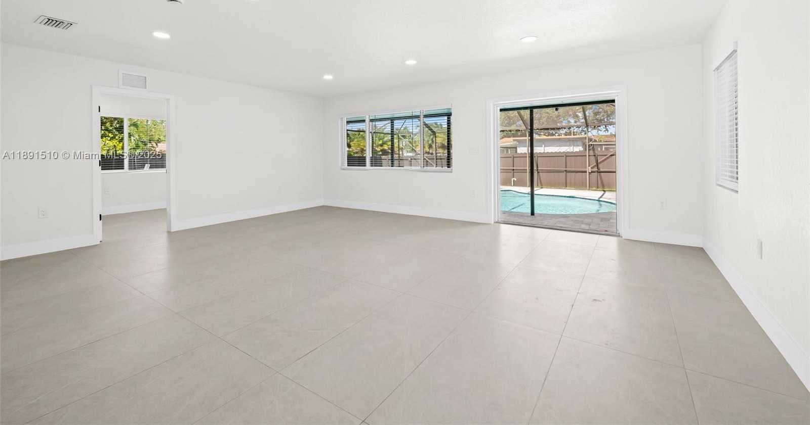 Small Image of 3333 ROOSEVELT ST, Hollywood Number 11