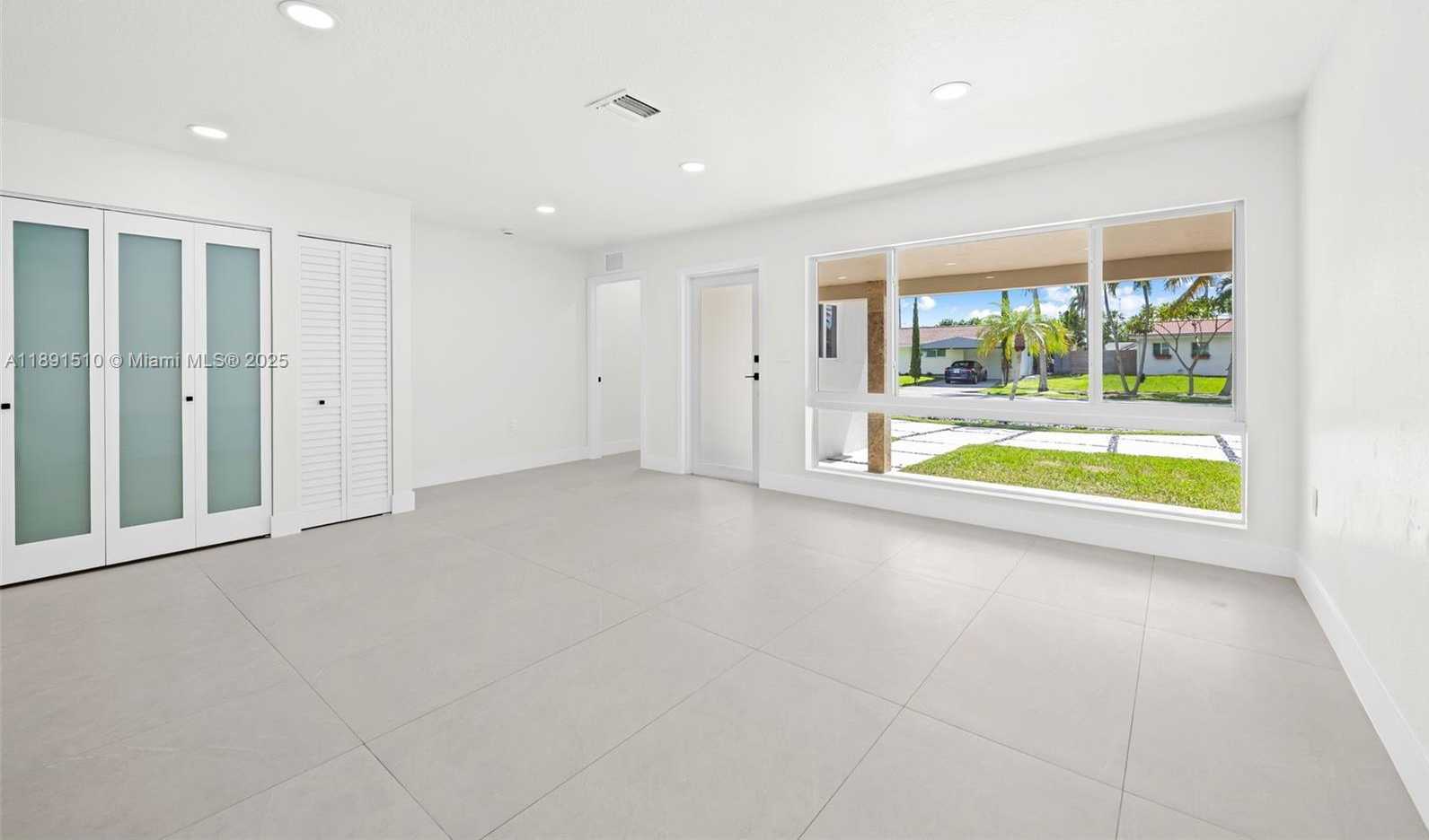 Small Image of 3333 ROOSEVELT ST, Hollywood Number 14