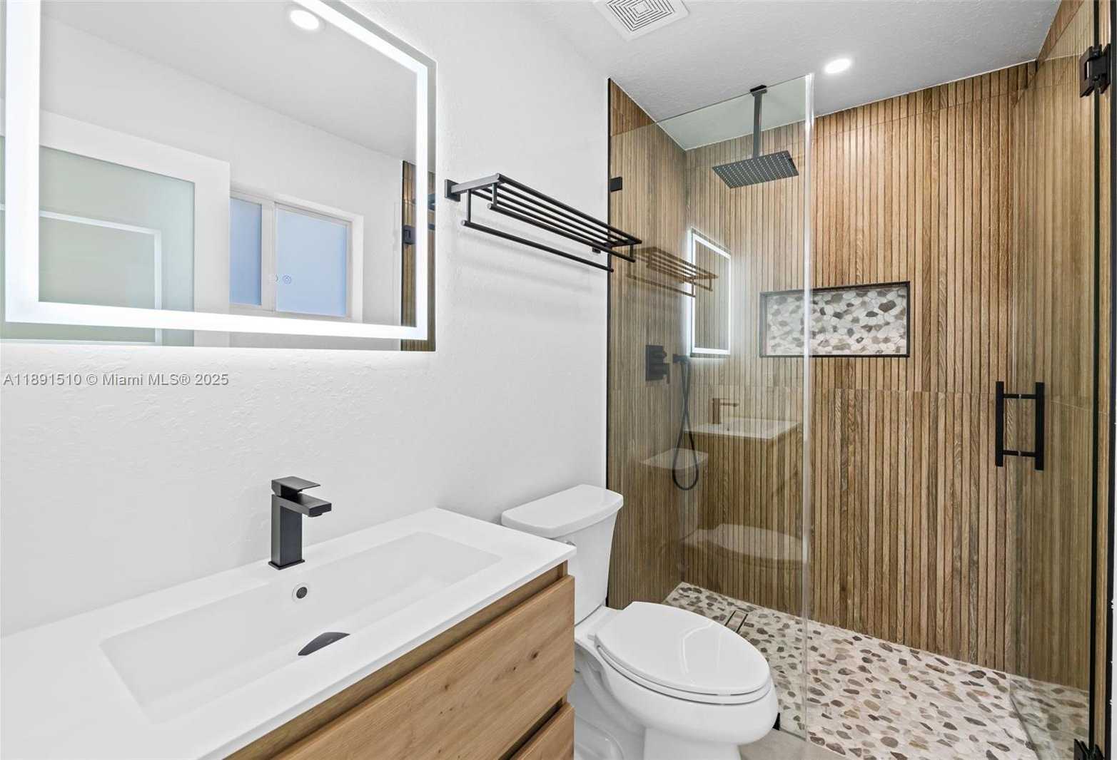 Small Image of 3333 ROOSEVELT ST, Hollywood Number 22