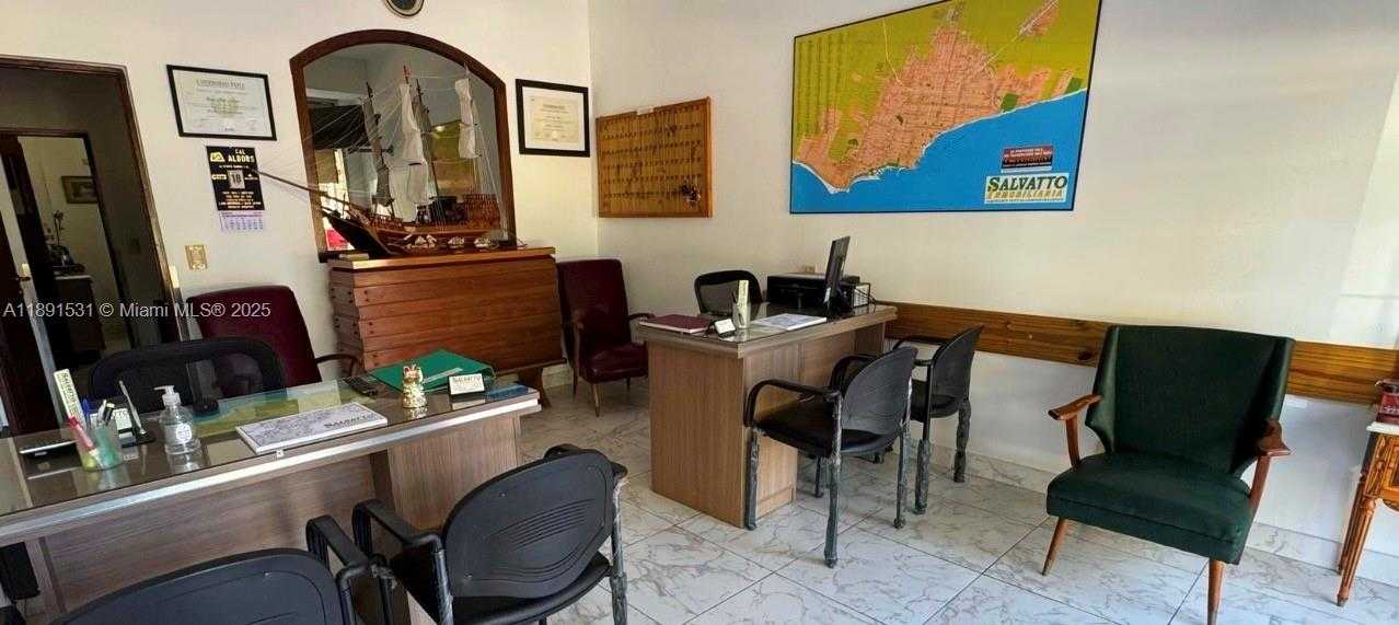 Small Image of 5445 AV DE LOS TRABAJADORES, MAR DEL PLATA ARGENTINA, Other Country - Not In USA Number 17