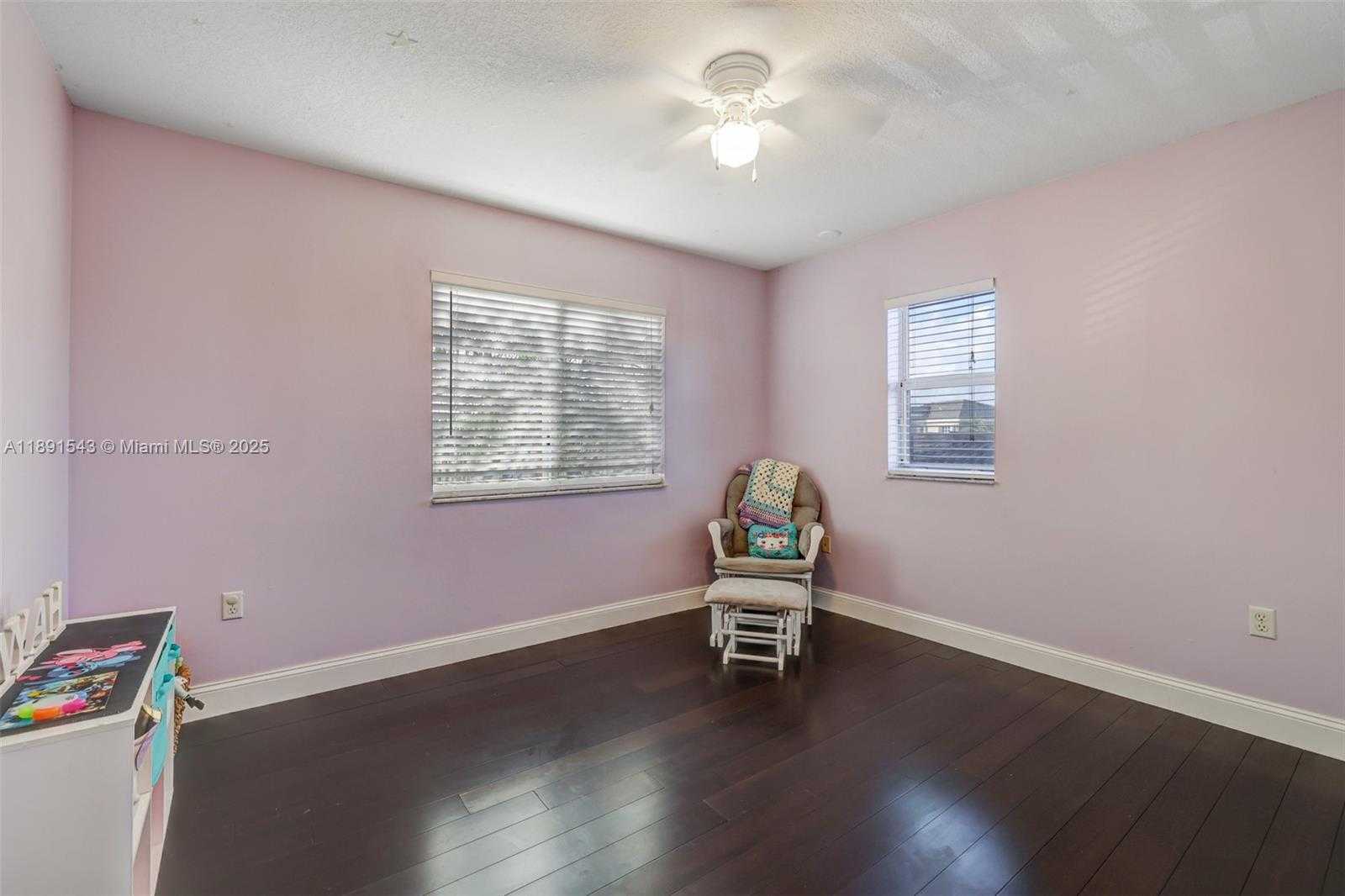 Small Image of 21071 SOUTH WEST 88TH CT, Cutler Bay Number 29