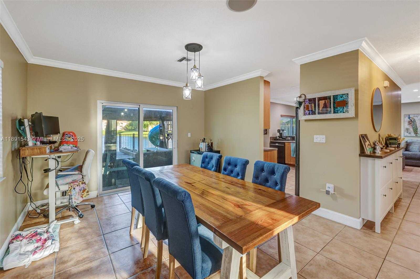 Small Image of 21071 SOUTH WEST 88TH CT, Cutler Bay Number 47