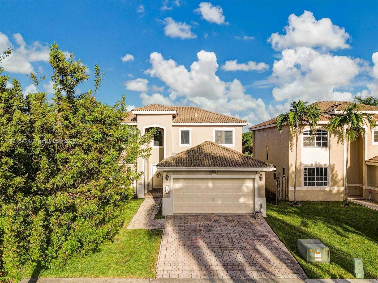Small Image of 21071 SOUTH WEST 88TH CT, Cutler Bay Number 5