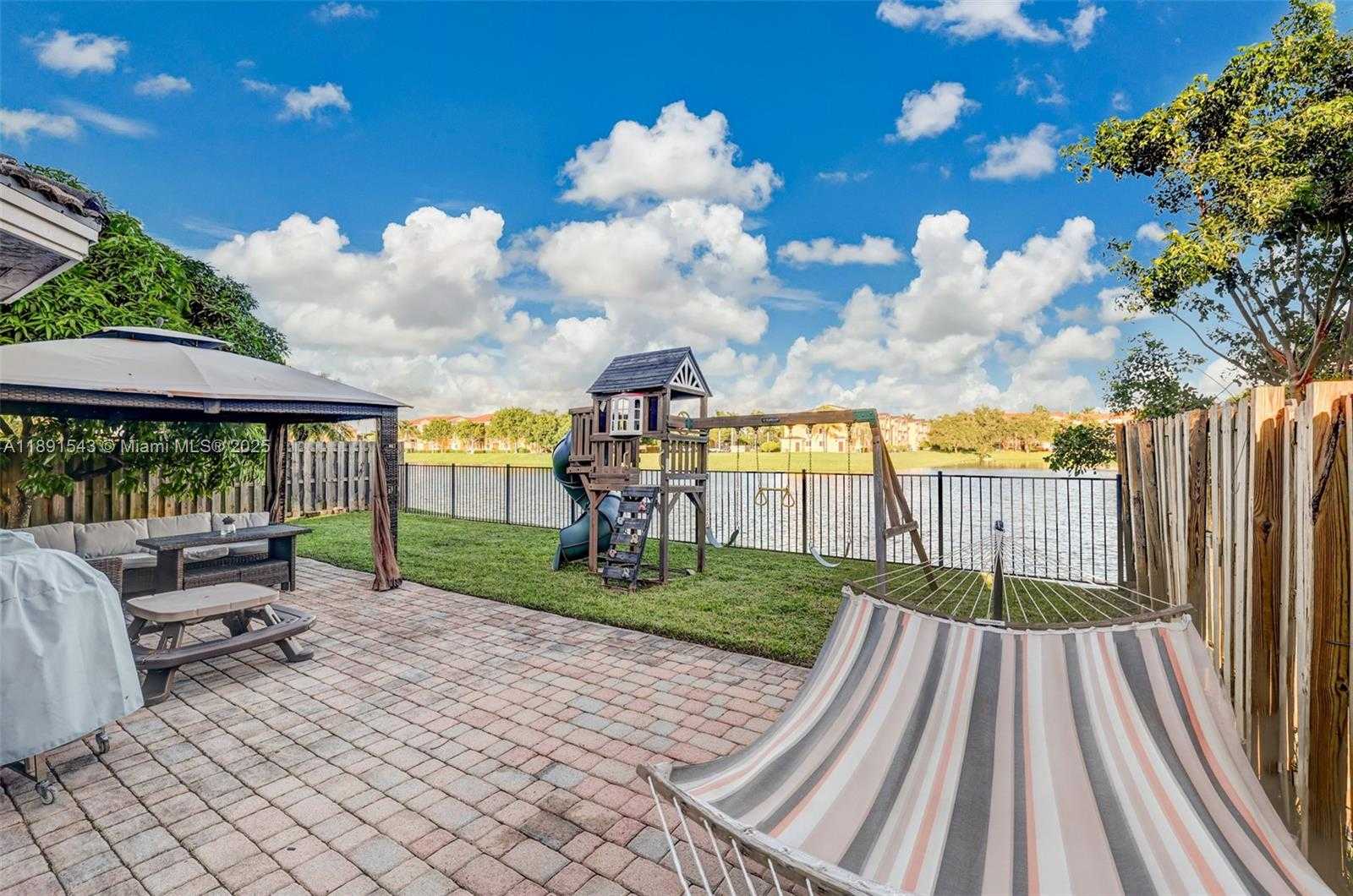 Small Image of 21071 SOUTH WEST 88TH CT, Cutler Bay Number 51