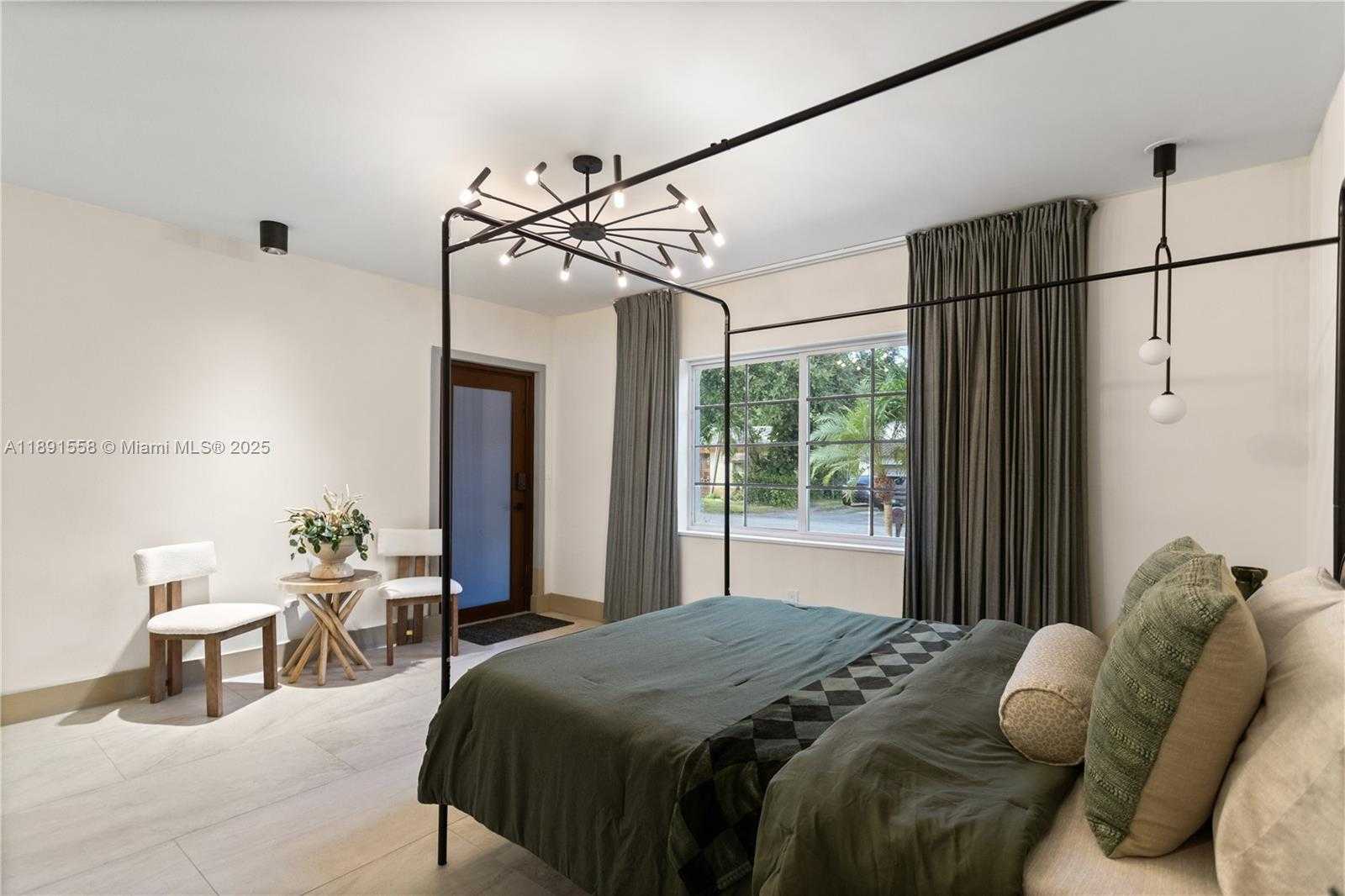 Small Image of 744 NORTH EAST 88TH ST, Miami Number 24
