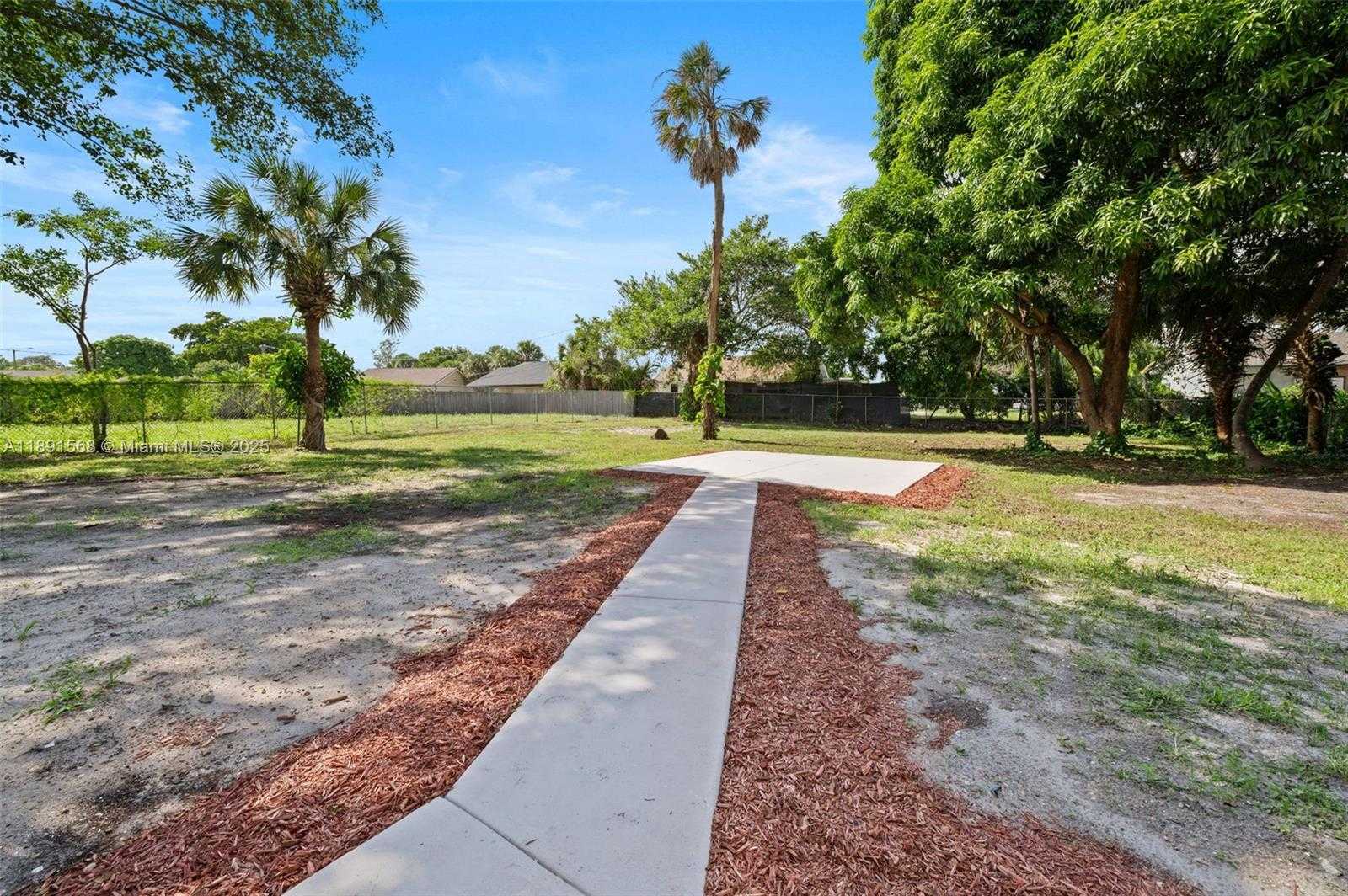 Small Image of 261 NORTH WEST 2ND CT, Deerfield Beach Number 20