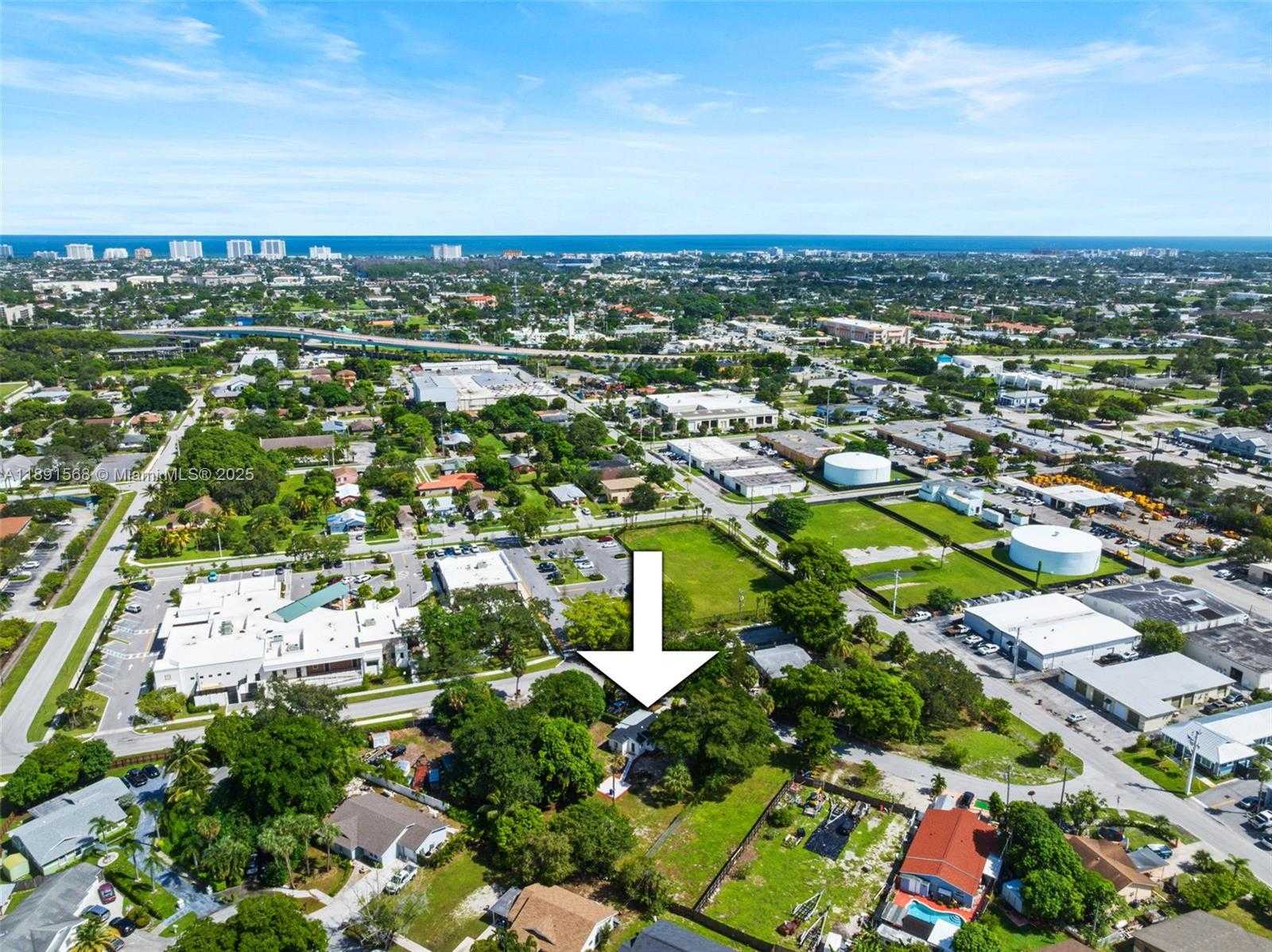 Small Image of 261 NORTH WEST 2ND CT, Deerfield Beach Number 24