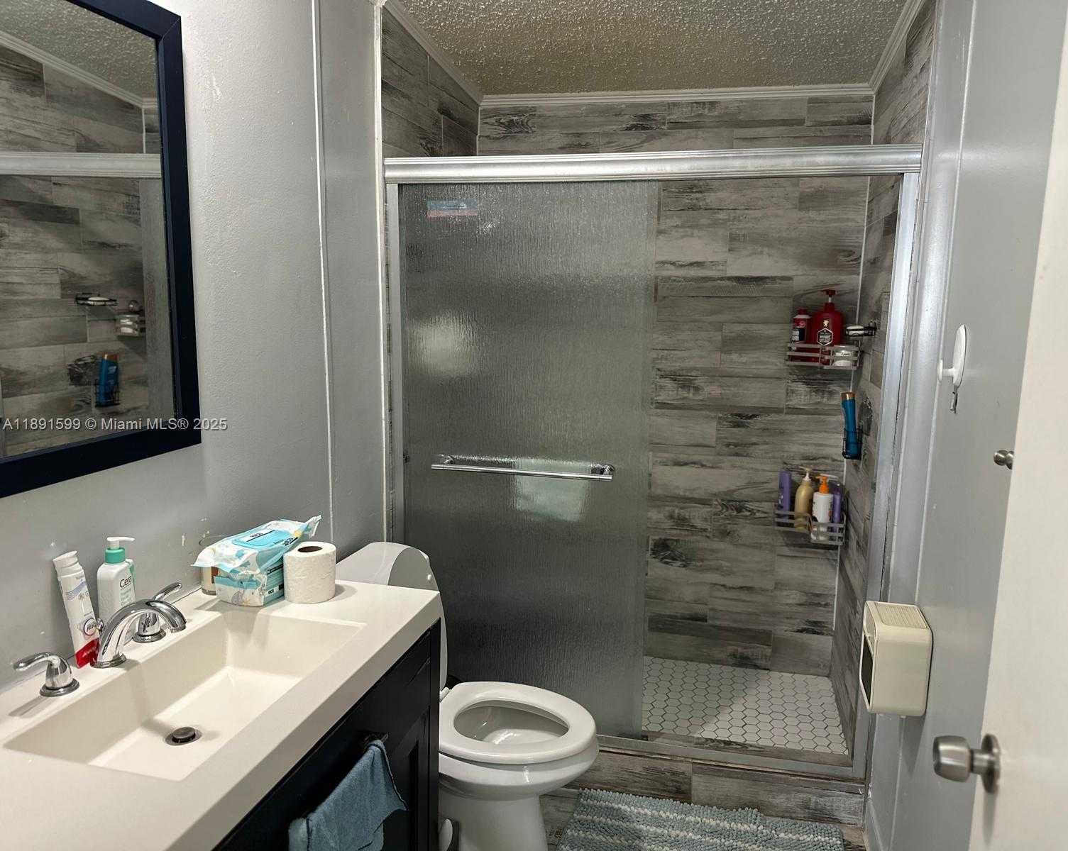 Small Image of 19800 SOUTH WEST 180TH AVE #271, Miami Number 20