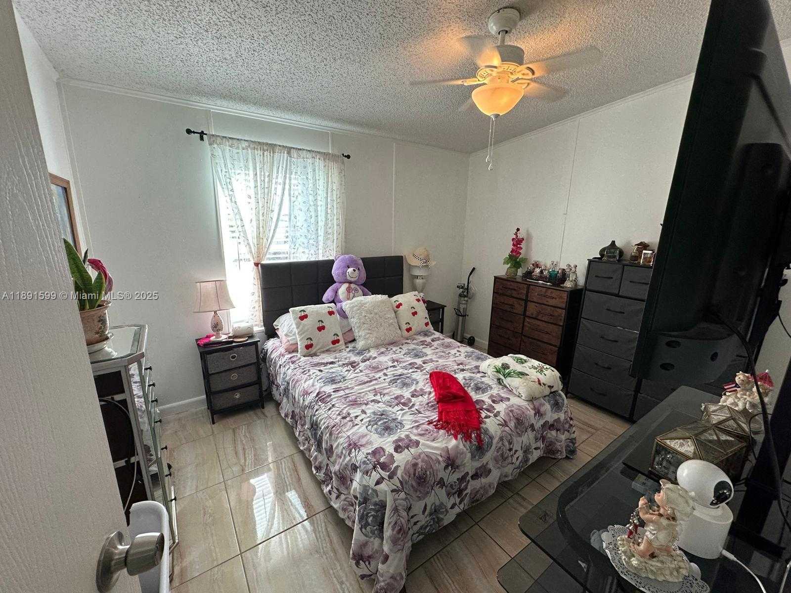 Small Image of 19800 SOUTH WEST 180TH AVE #271, Miami Number 22