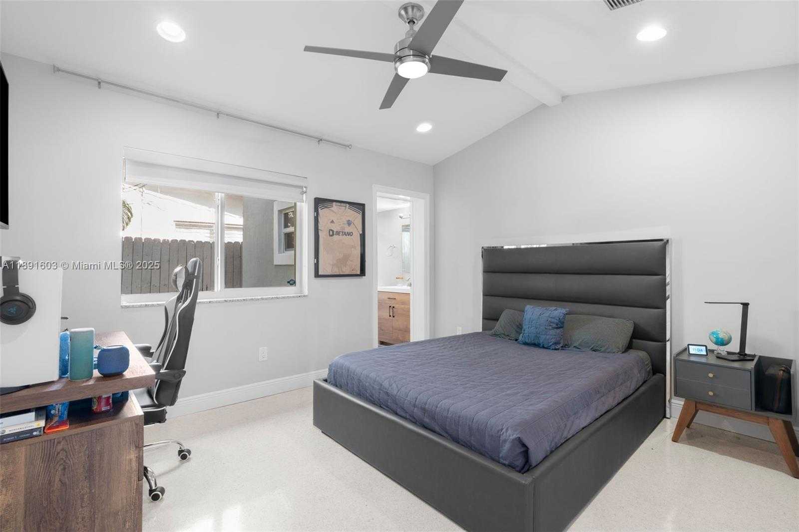Small Image of 1609 NORTH EAST 20TH AVE, Fort Lauderdale Number 20