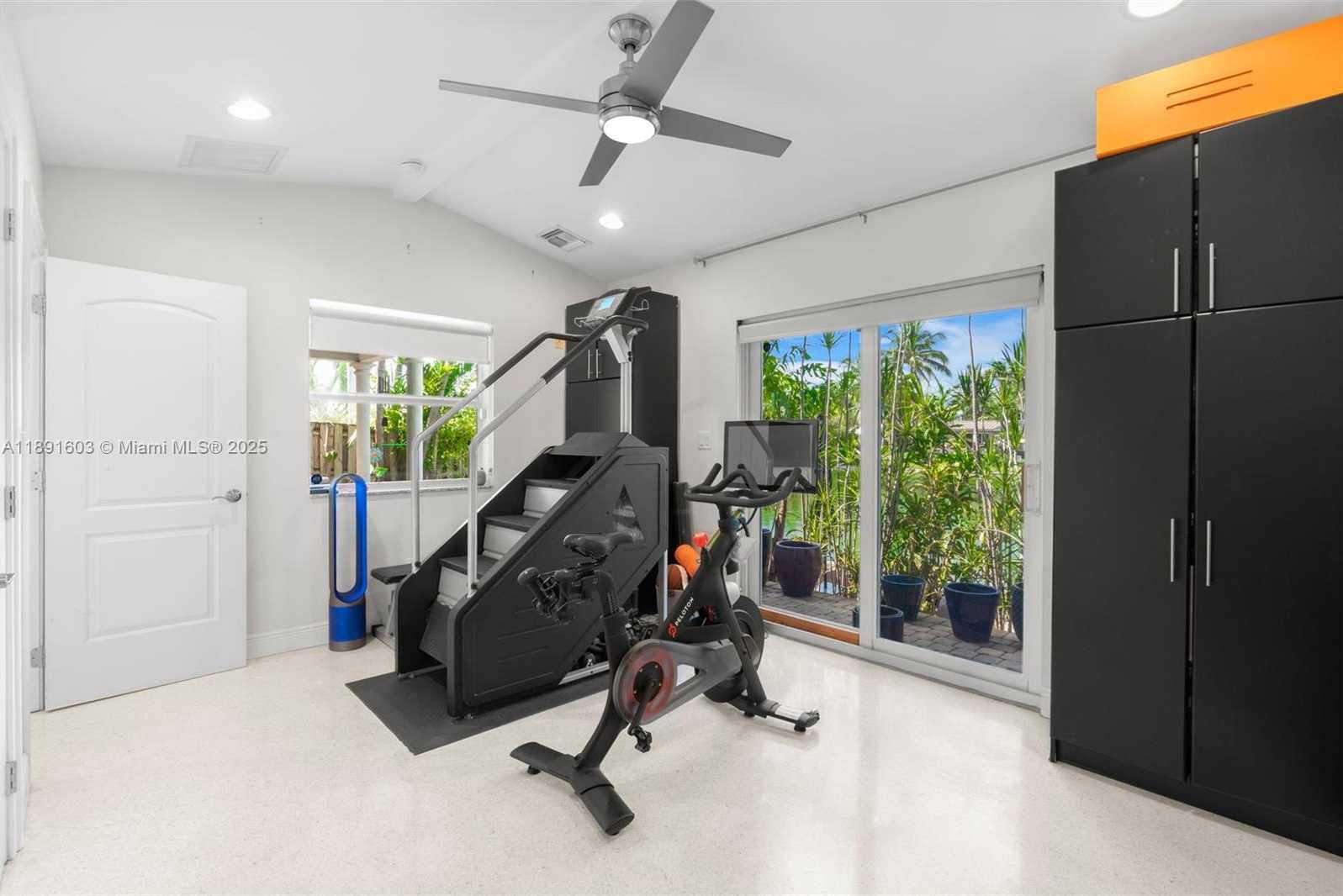 Small Image of 1609 NORTH EAST 20TH AVE, Fort Lauderdale Number 22