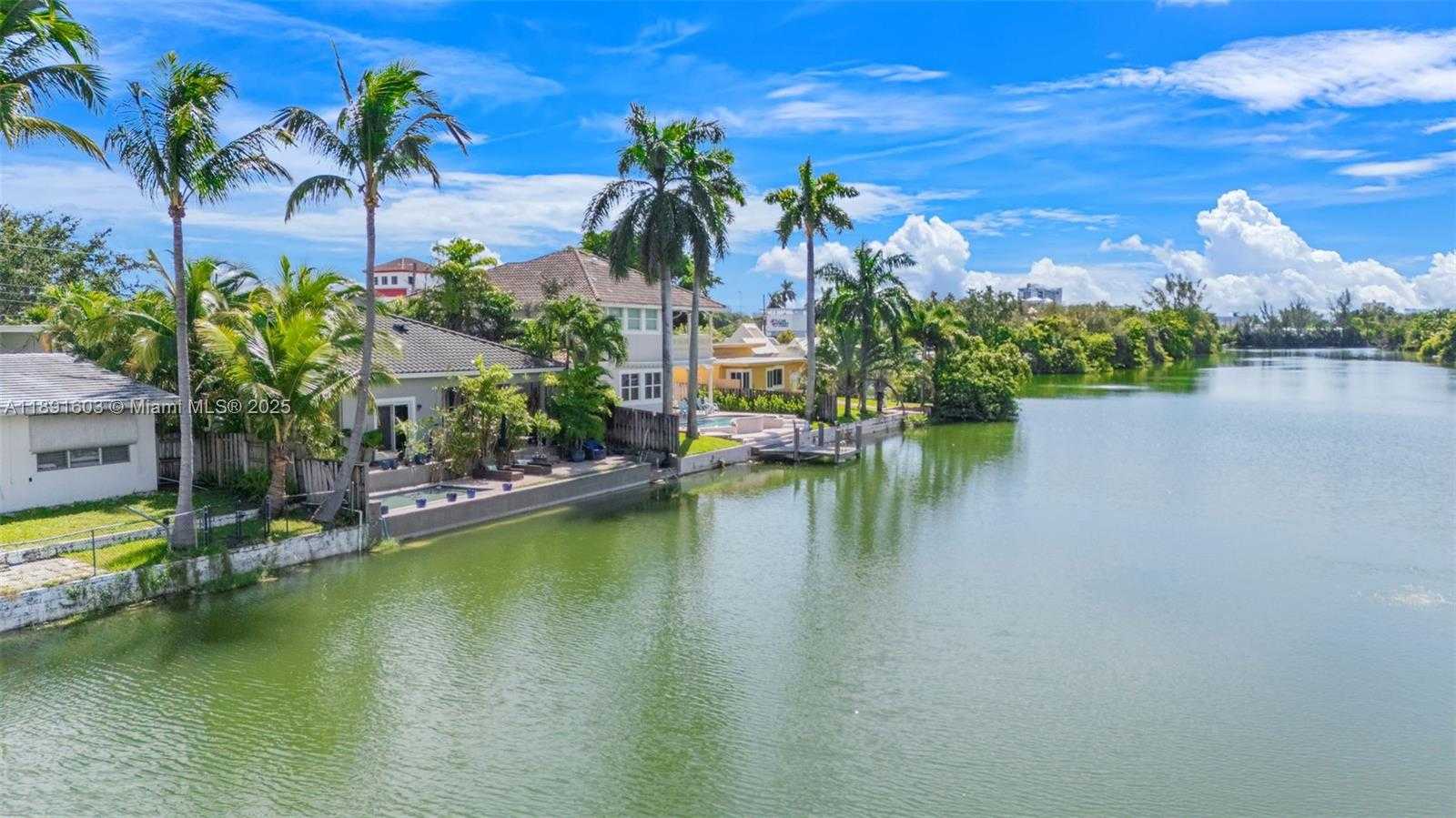 Small Image of 1609 NORTH EAST 20TH AVE, Fort Lauderdale Number 27