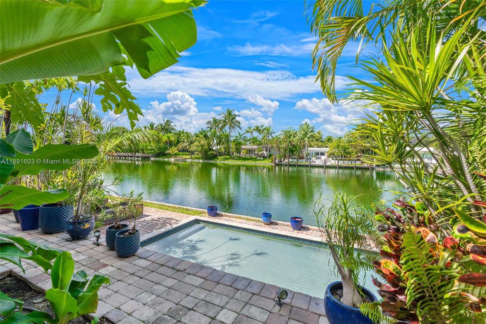 Small Image of 1609 NORTH EAST 20TH AVE, Fort Lauderdale Number 37