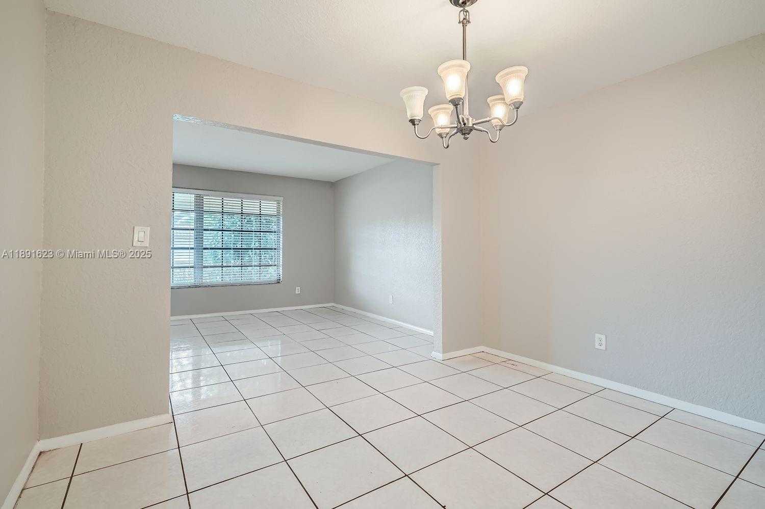 Small Image of 7301 NORTH WEST 11TH ST, Plantation Number 18
