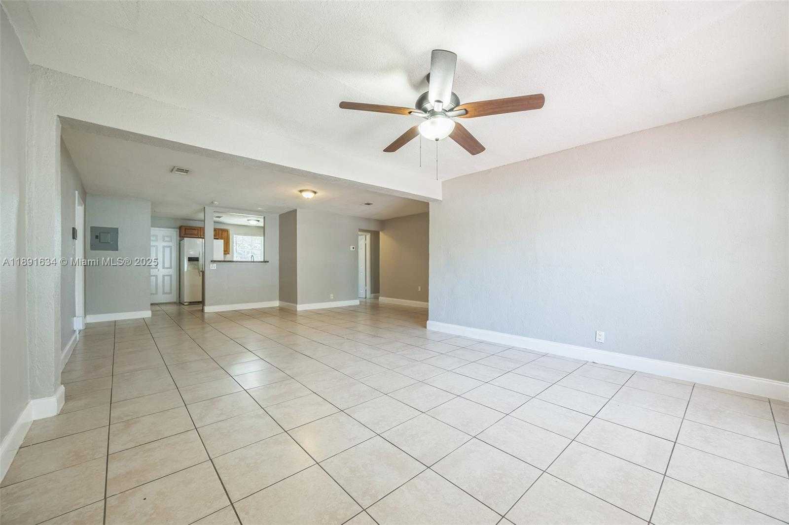 Small Image of 2515 NORTH 66TH AVE, Hollywood Number 9