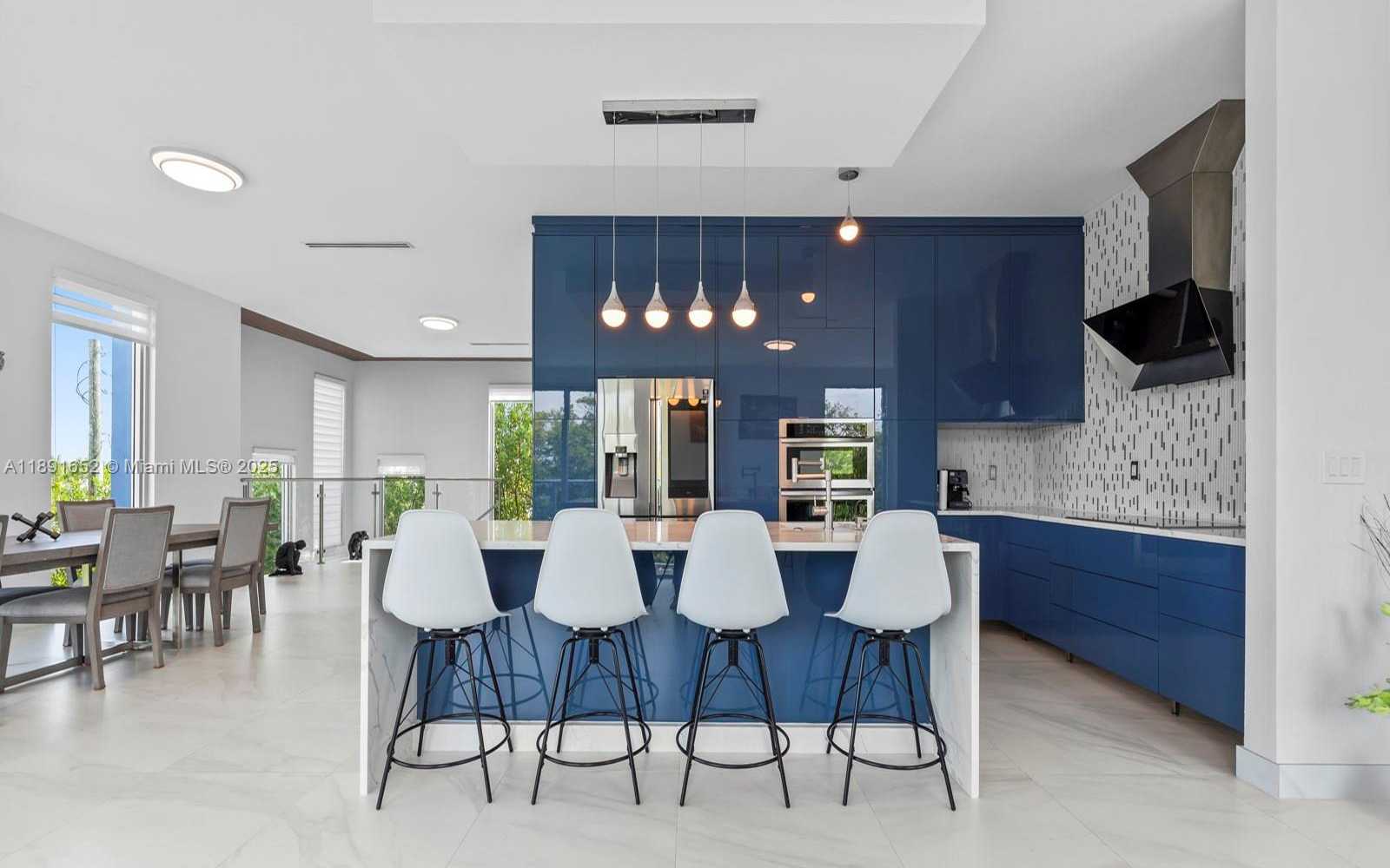 Small Image of 474 BAHIA HONDA RD, Key Largo Number 10
