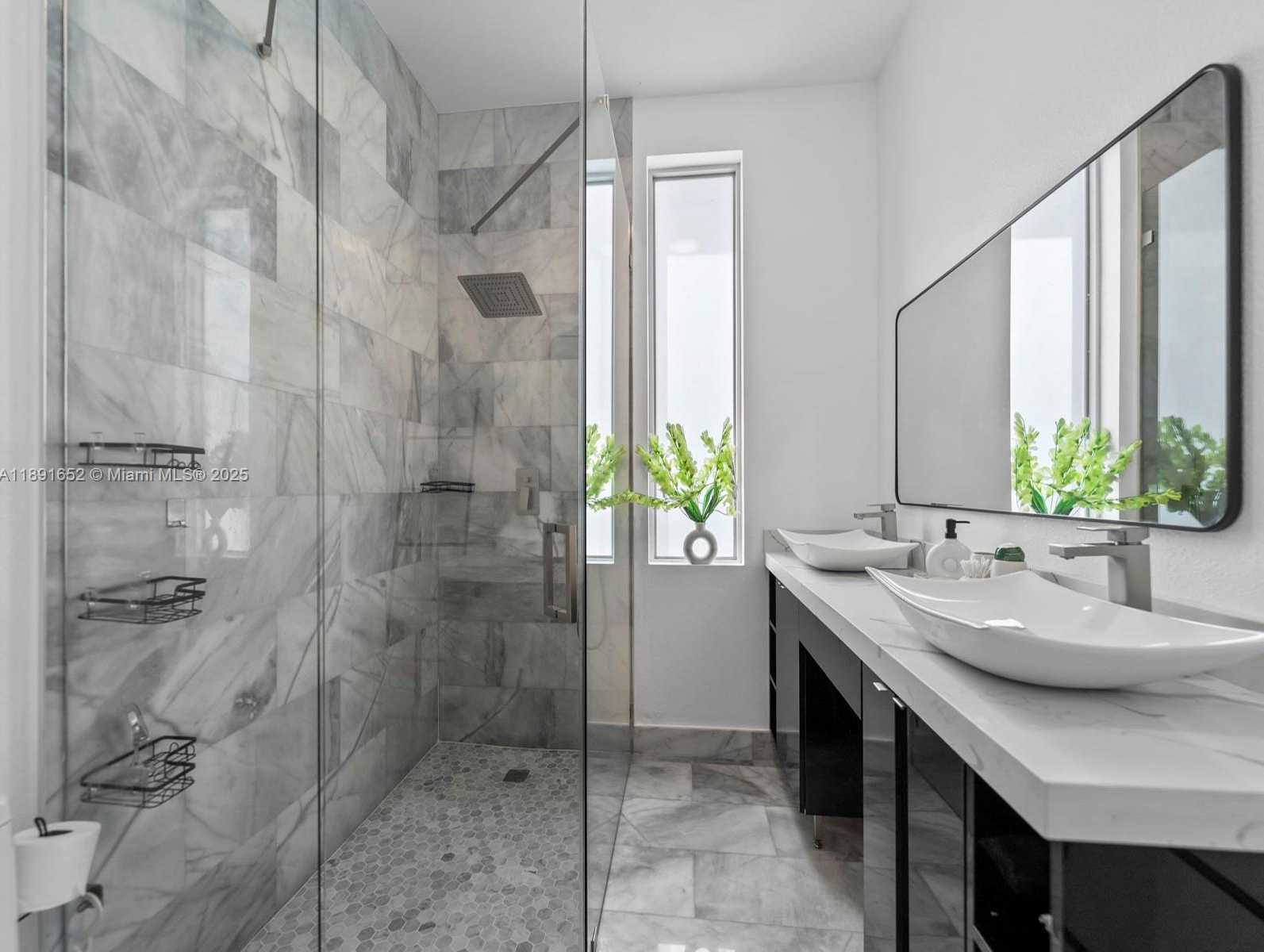 Small Image of 474 BAHIA HONDA RD, Key Largo Number 22
