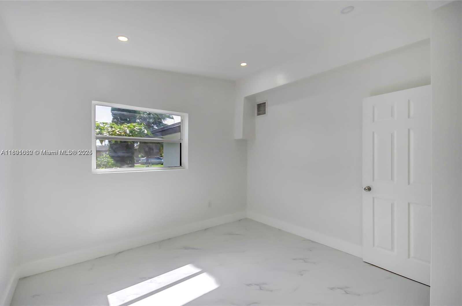 Small Image of 14465 SOUTH WEST 290TH TER, Homestead Number 20