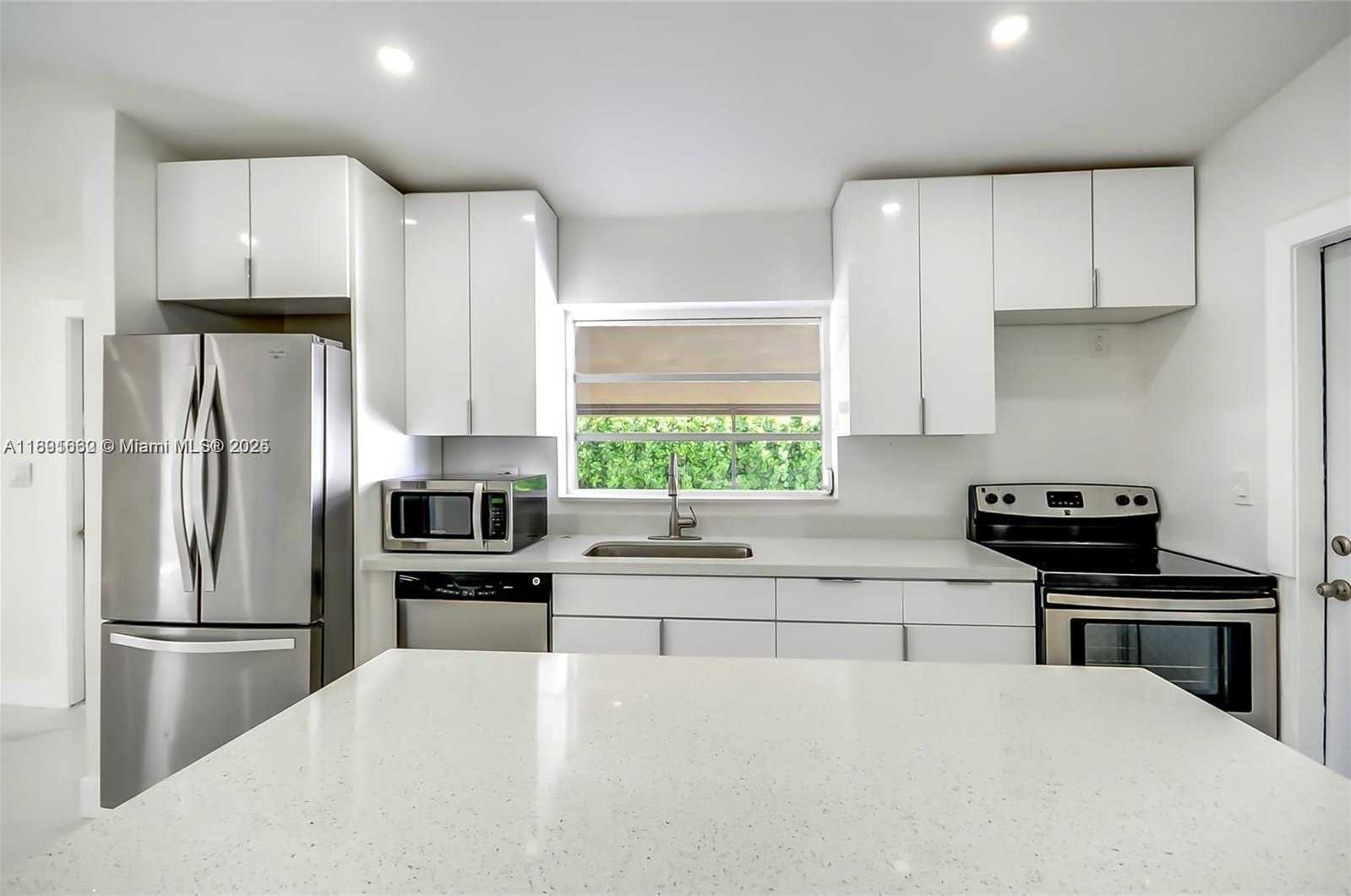 Small Image of 14465 SOUTH WEST 290TH TER, Homestead Number 3