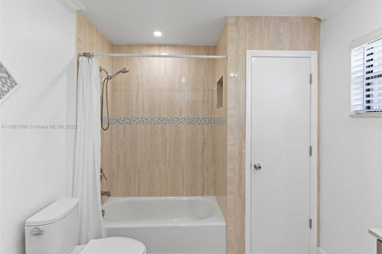 Small Image of 17320 SOUTH WEST 236TH ST, Homestead Number 35