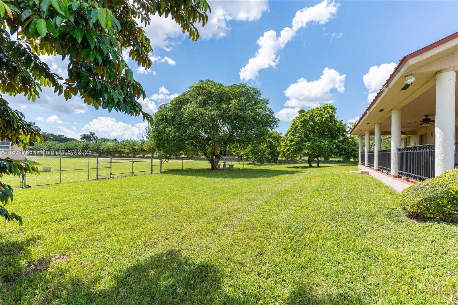 Small Image of 17320 SOUTH WEST 236TH ST, Homestead Number 42