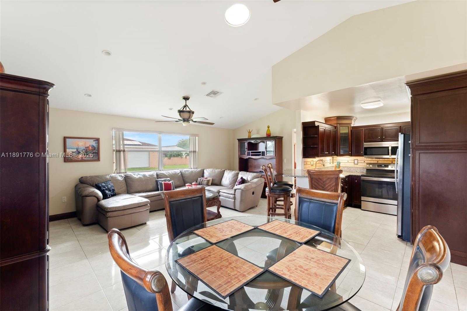 Small Image of 32295 SOUTH WEST 202ND AVE, Homestead Number 9