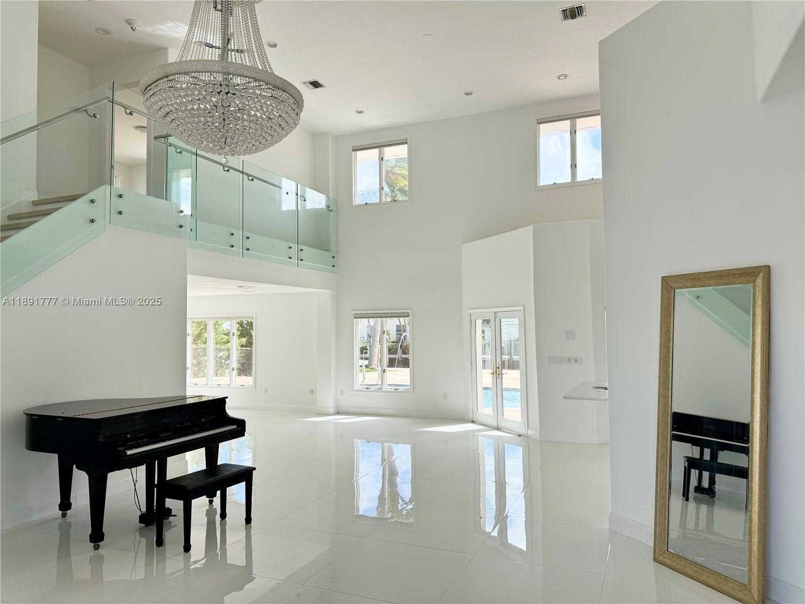 Small Image of 3030 NORTH EAST 42ND ST, Fort Lauderdale Number 12