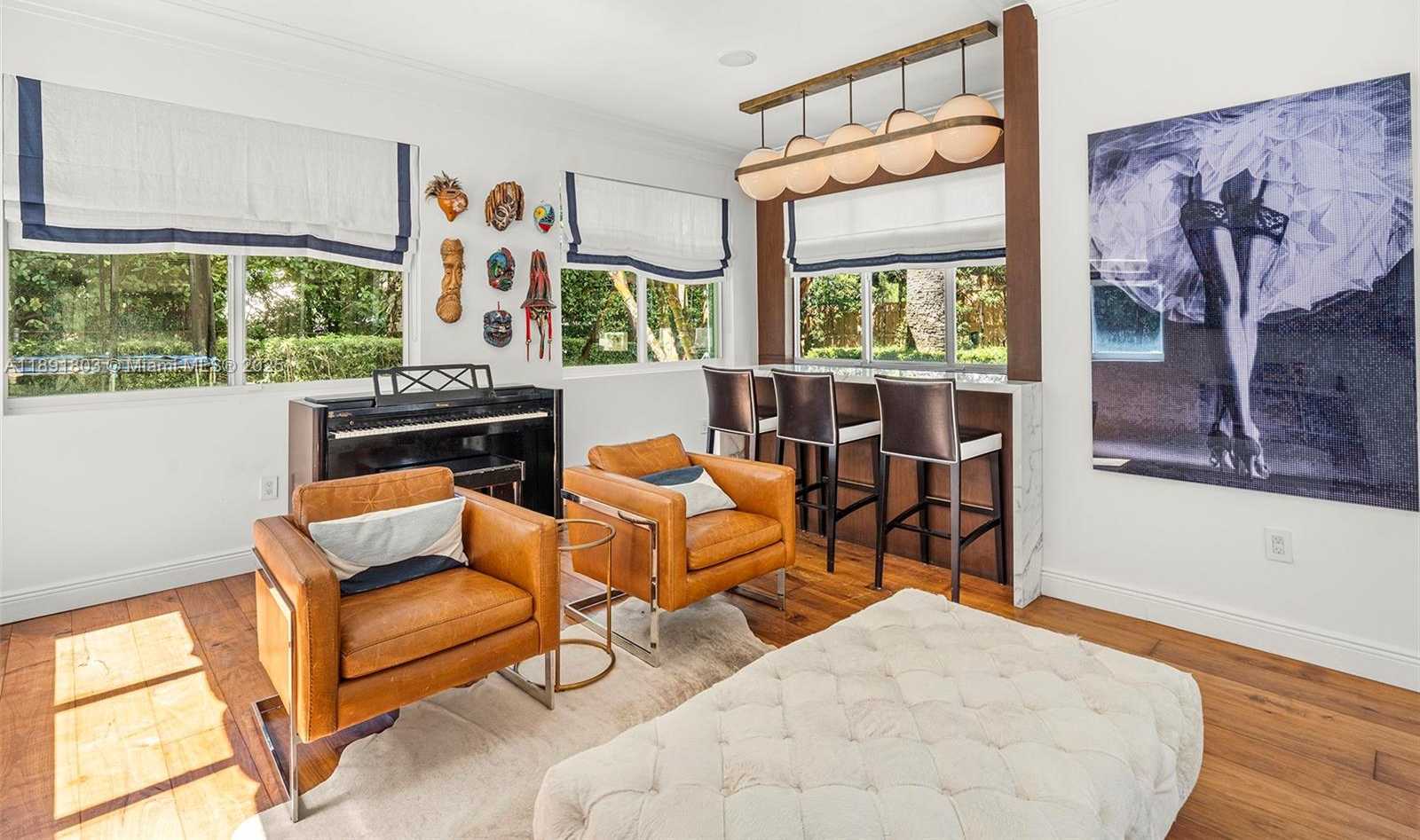 Small Image of 2701 NORTH BAY RD, Miami Beach Number 10