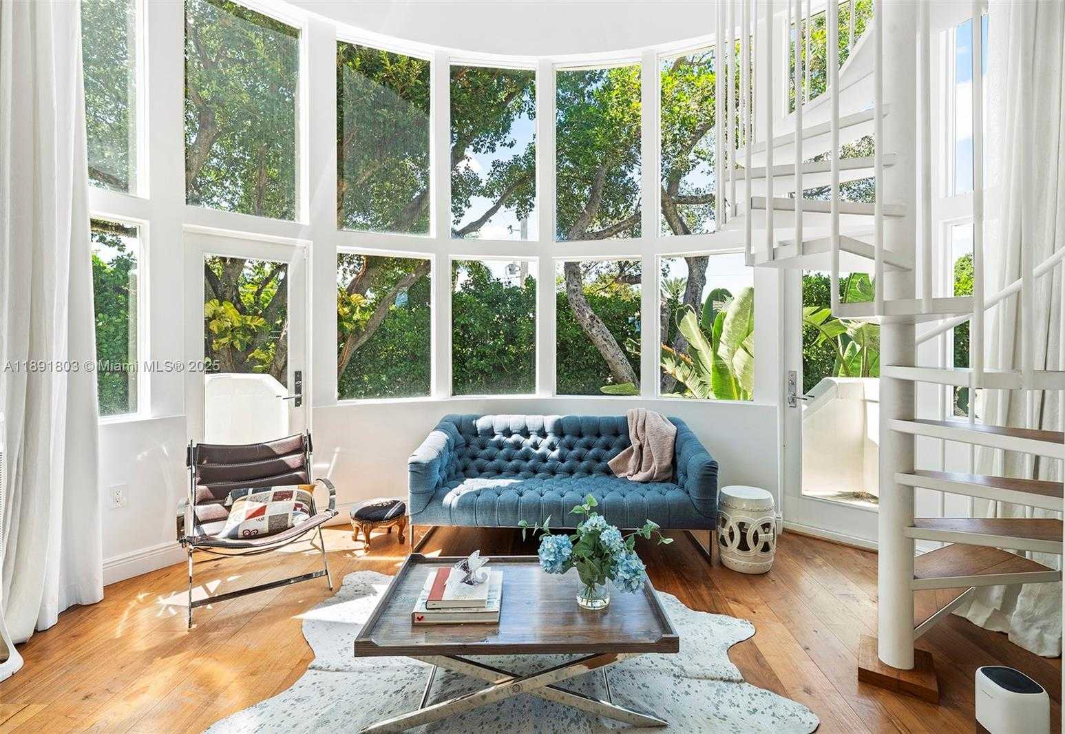 Small Image of 2701 NORTH BAY RD, Miami Beach Number 22