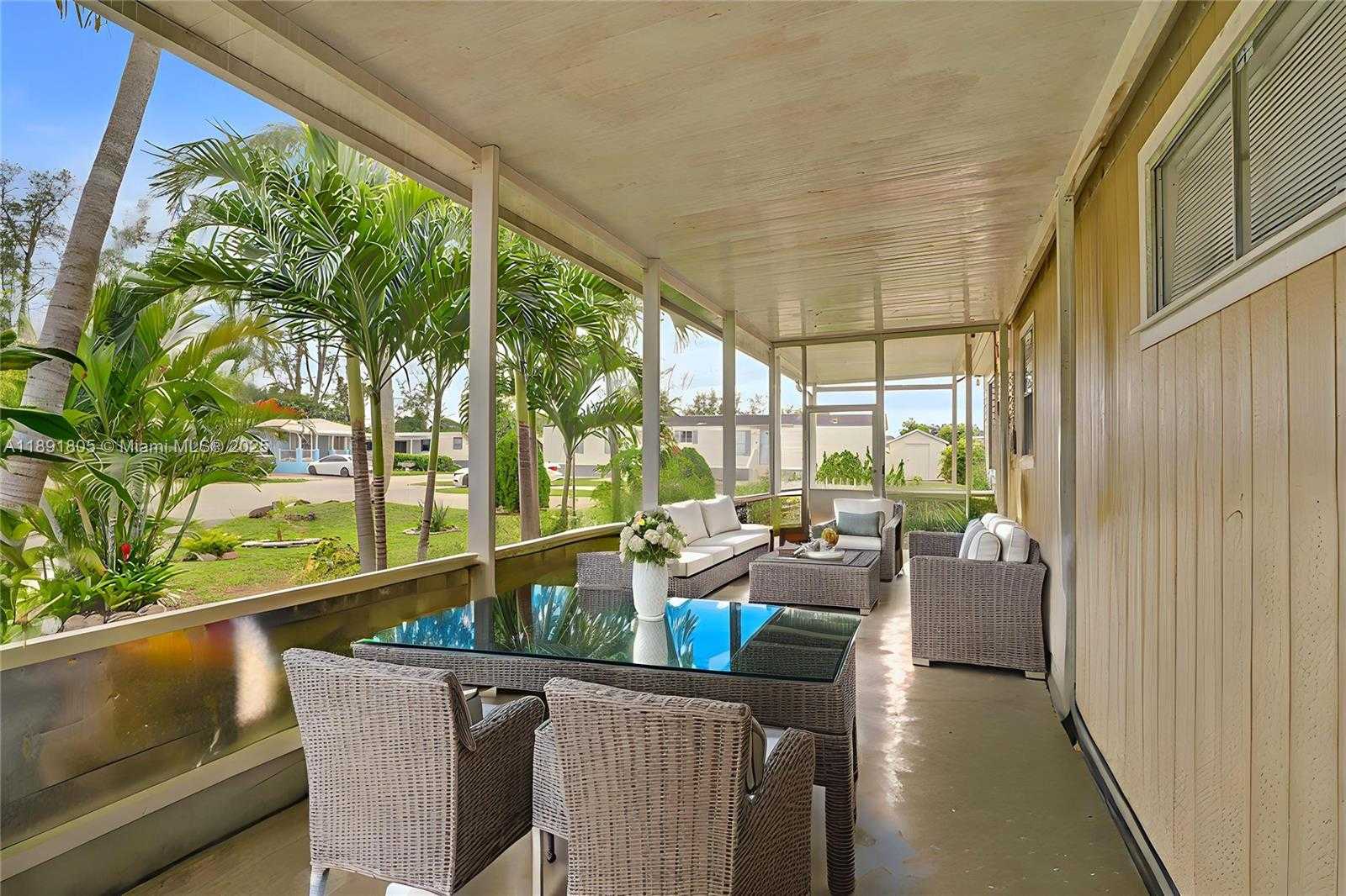 Small Image of 11201 SOUTH WEST 55TH ST LOT E43, Miramar Number 3