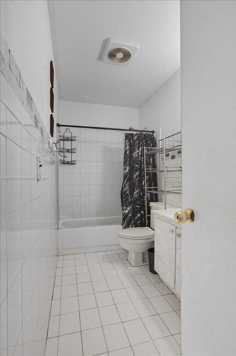 Small Image of 514 SOUTH WEST 72ND TER, North Lauderdale Number 16