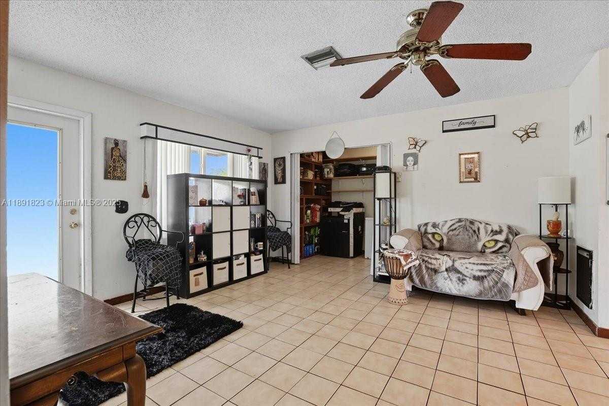 Small Image of 514 SOUTH WEST 72ND TER, North Lauderdale Number 8