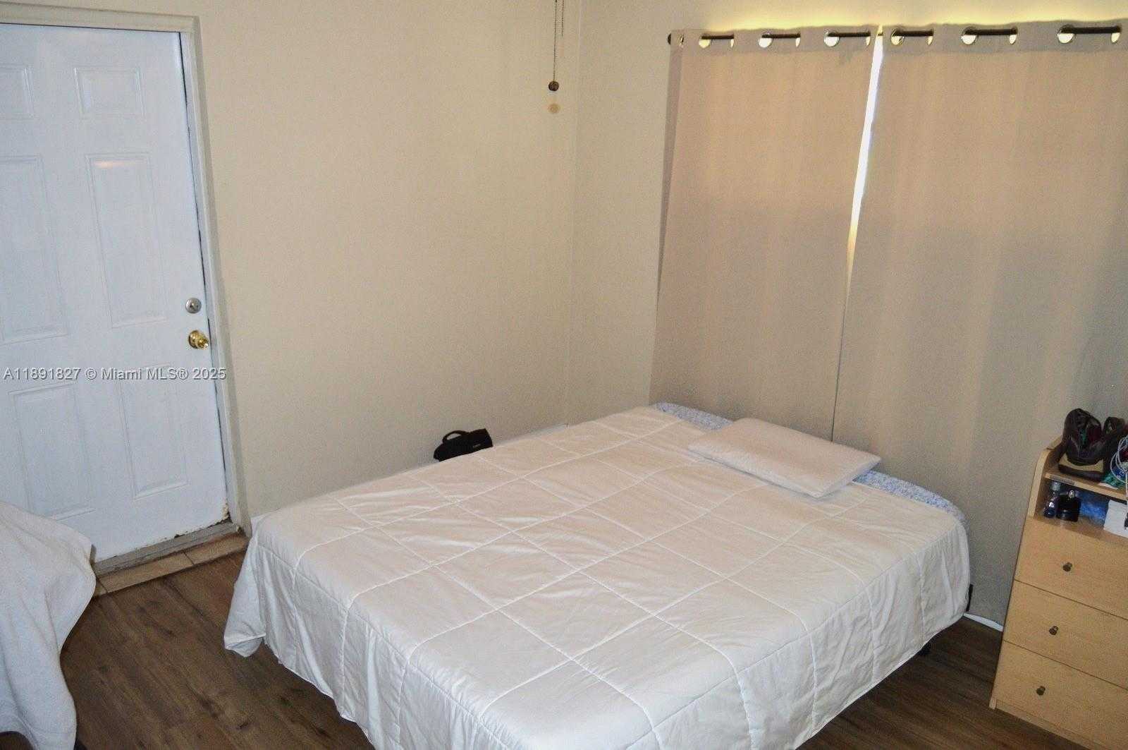 Small Image of 6441 ALLEN ST, Hollywood Number 20
