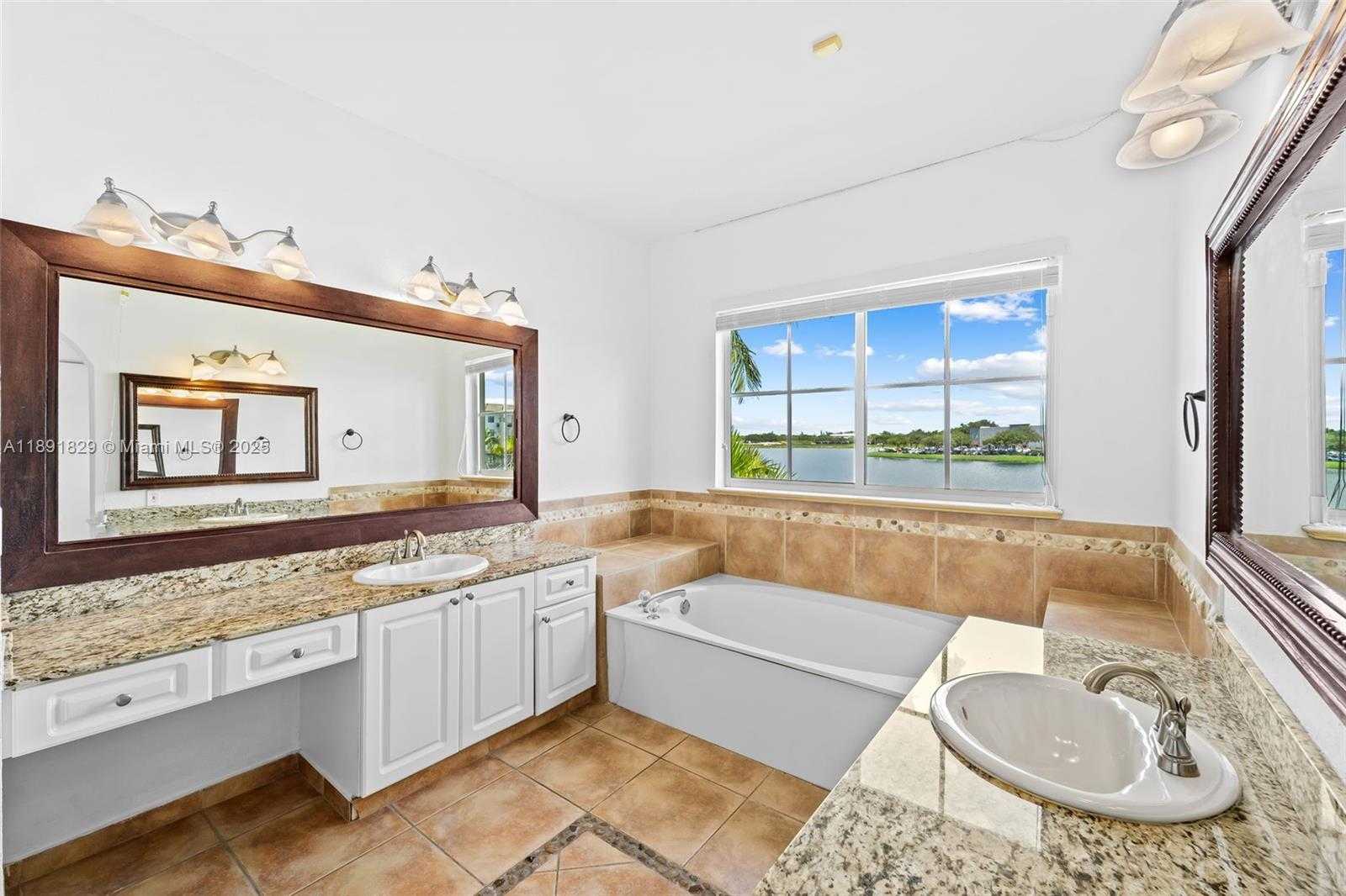 Small Image of 14391 NORTH WEST 83RD AVE, Miami Lakes Number 18