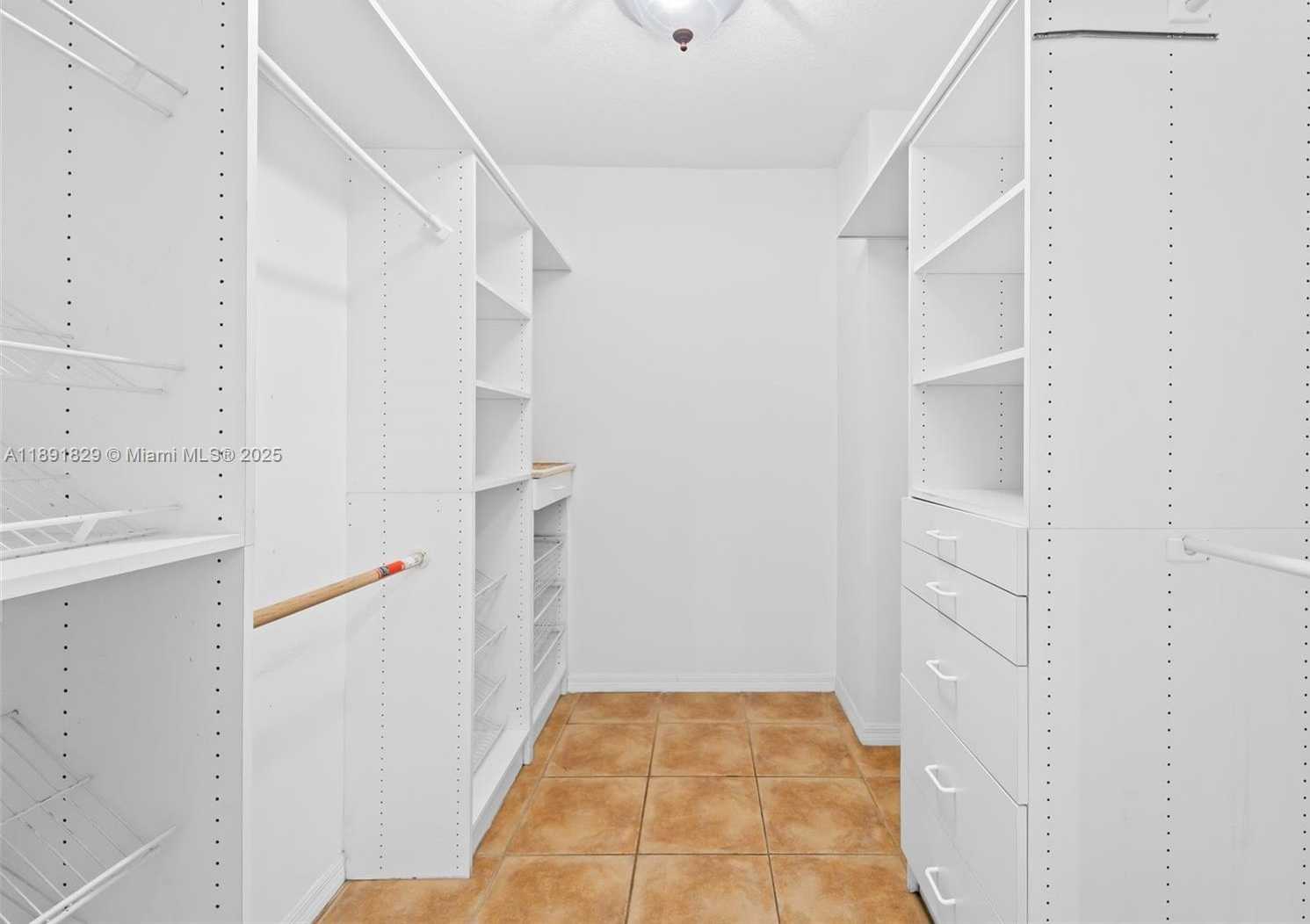 Small Image of 14391 NORTH WEST 83RD AVE, Miami Lakes Number 24