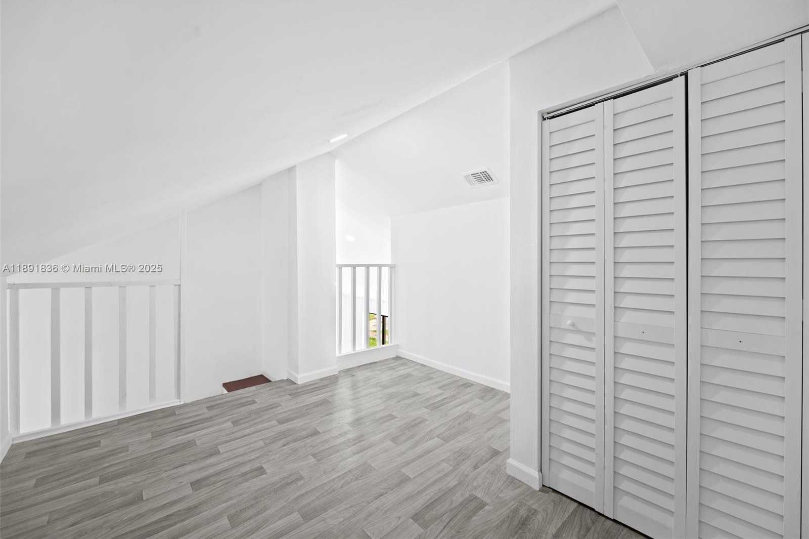 Small Image of 20620 SOUTH WEST 120TH PL, Miami Number 14