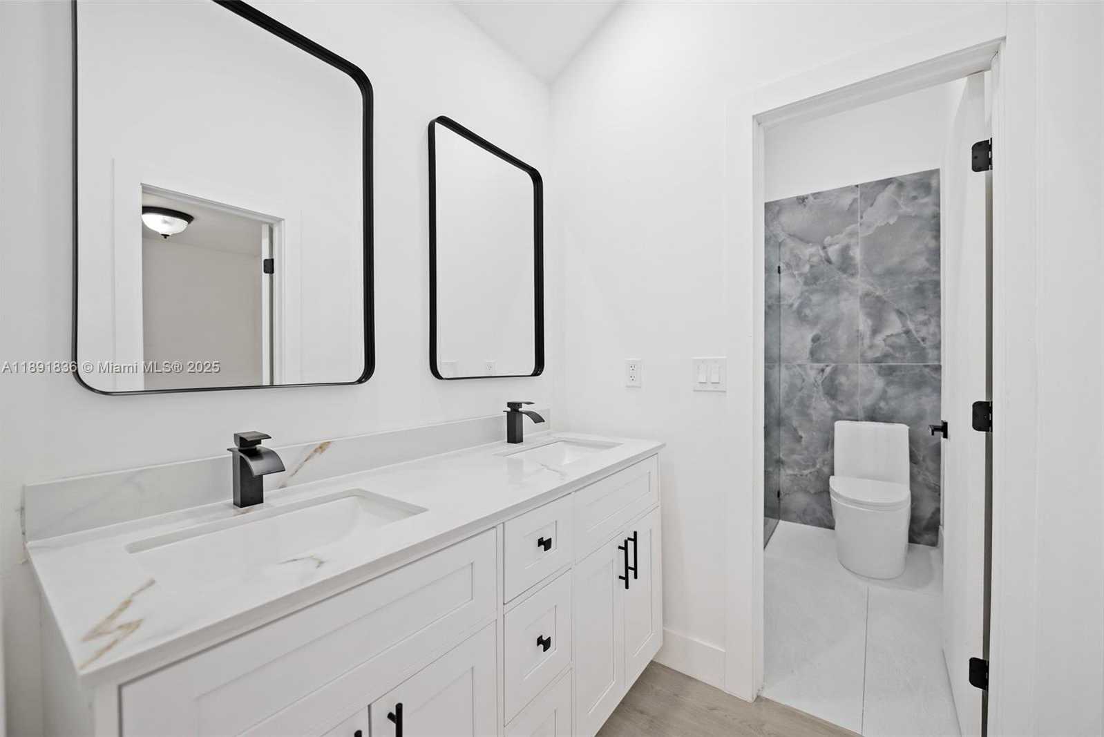 Small Image of 20620 SOUTH WEST 120TH PL, Miami Number 18
