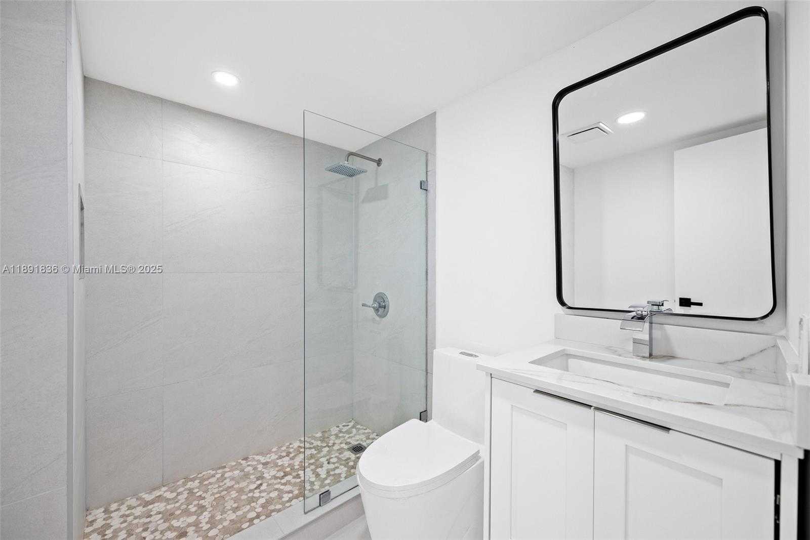 Small Image of 20620 SOUTH WEST 120TH PL, Miami Number 23